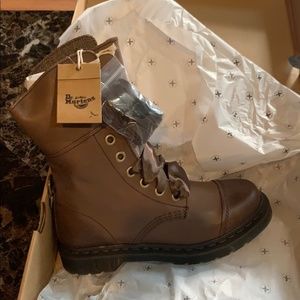 Dr. Martens Women's Aimilita Triumph Collection